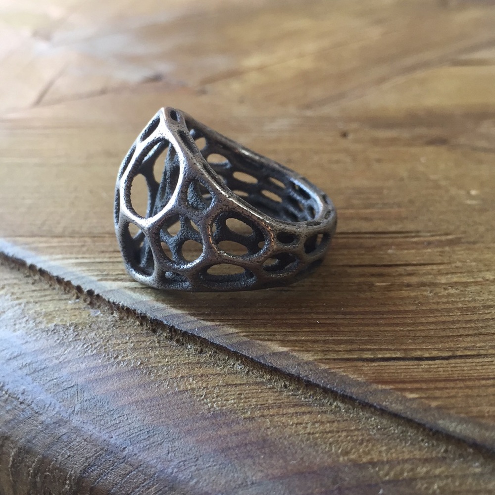 Silver Tone ring size 7.75